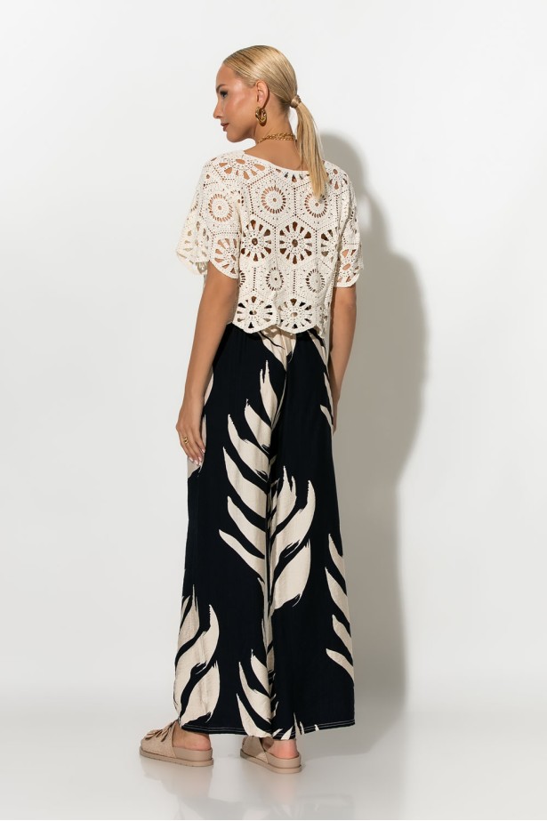 Παντελόνα με tropical print και κορδονι στην μέση μπλε Παντελόνα με tropical print και κορδονι στην μέση μπλε