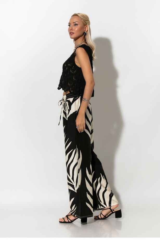Παντελόνα με tropical print και κορδονι στην μέση μαύρο Παντελόνα με tropical print και κορδονι στην μέση μαύρο