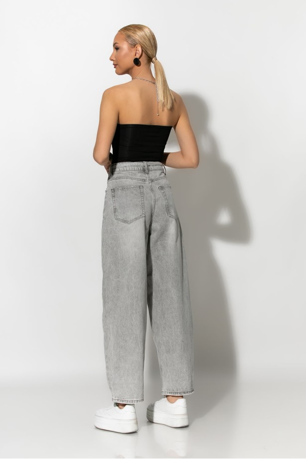 Baggy jean mom fit με ζωνάκι ανθρακί Baggy jean mom fit με ζωνάκι ανθρακί