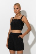 Σετ crop top με σφηγκοφωλιά πίσω και σορτς με στρας μαύρο Σετ crop top με σφηγκοφωλιά πίσω και σορτς με στρας μαύρο