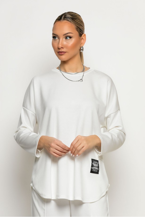 Σετ baggy παντελόνι και oversized μπλούζα λευκό Σετ baggy παντελόνι και oversized μπλούζα λευκό