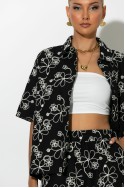 Σετ floral βερμούδα και πουκάμισο μαύρο Σετ floral βερμούδα και πουκάμισο μαύρο
