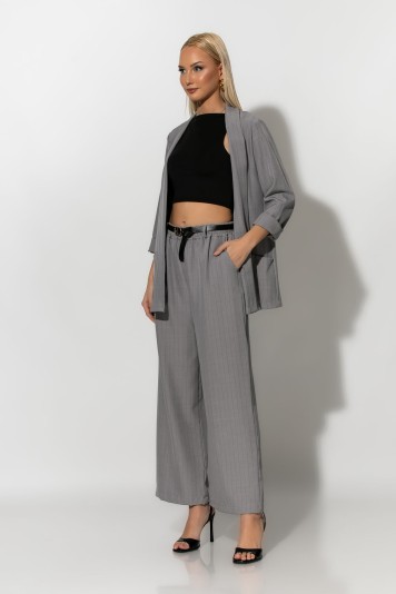 Σετ ριγέ blazer και παντελόνι μπλε