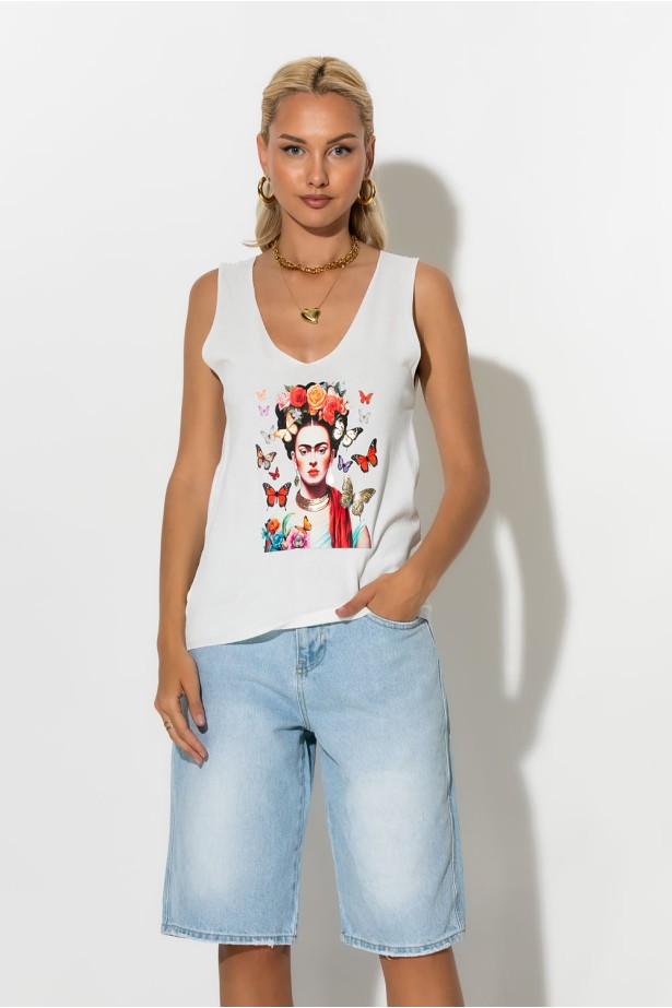 Πλεκτό αμάνικο με print frida εκρού Πλεκτό αμάνικο με print frida εκρού