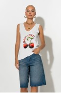Πλεκτό αμάνικο με print cherry λευκό Πλεκτό αμάνικο με print cherry λευκό