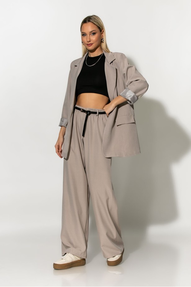 Blazer με φόδρα μπεζ Blazer με φόδρα μπεζ
