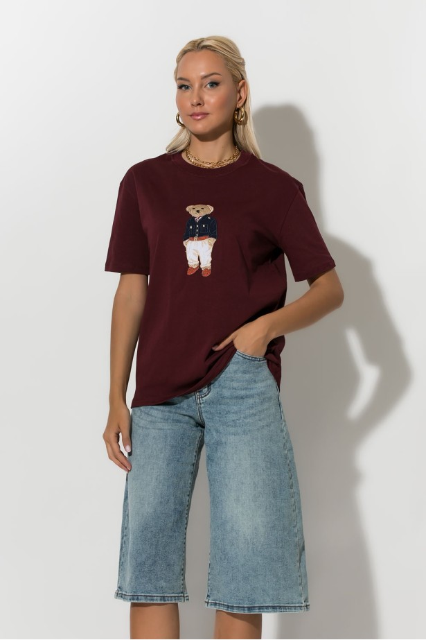 T-shirt με patch bear μπορντό T-shirt με patch bear μπορντό