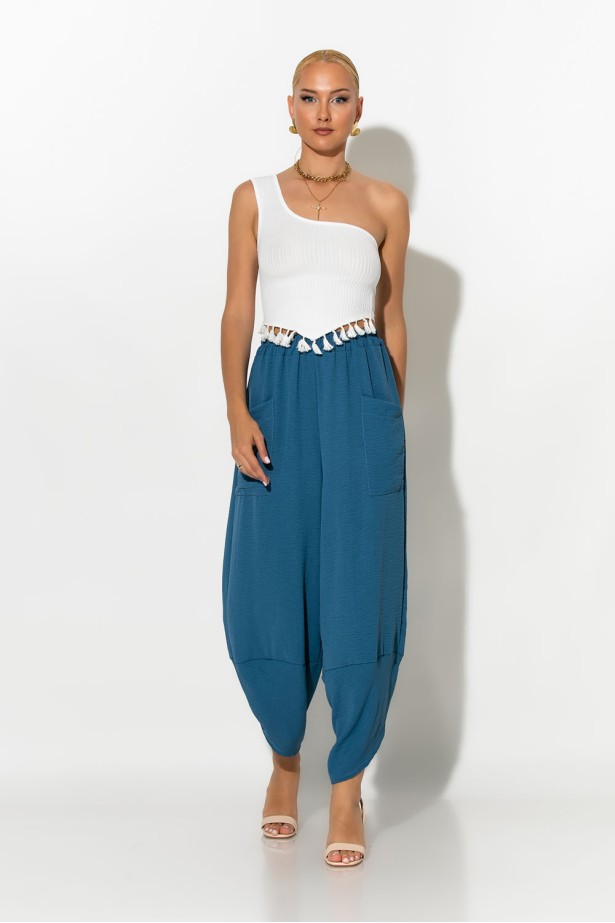 Ριπ crop top με ένα ώμο και κρόσια λευκό Ριπ crop top με ένα ώμο και κρόσια λευκό