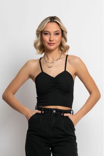 Crop top τιραντέ με σούρες στο στήθος λευκό
