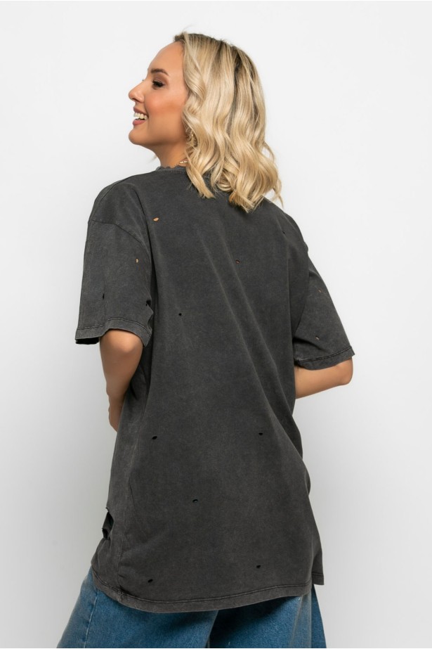 Oversized μπλούζα με φθορές και στάμπα foil (relax) ανθρακί Oversized μπλούζα με φθορές και στάμπα foil (relax) ανθρακί