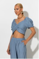 Σετ crop top με V και παντελόνι σιέλ Σετ crop top με V και παντελόνι σιέλ