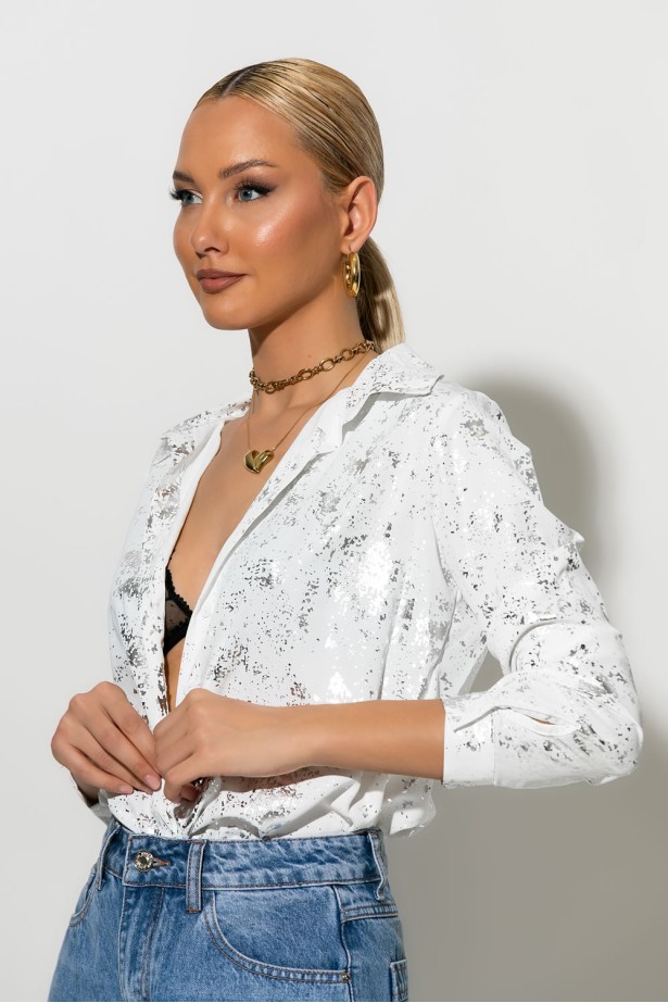 Πουκάμισο splash print foil λευκό-ασημί Πουκάμισο splash print foil λευκό-ασημί