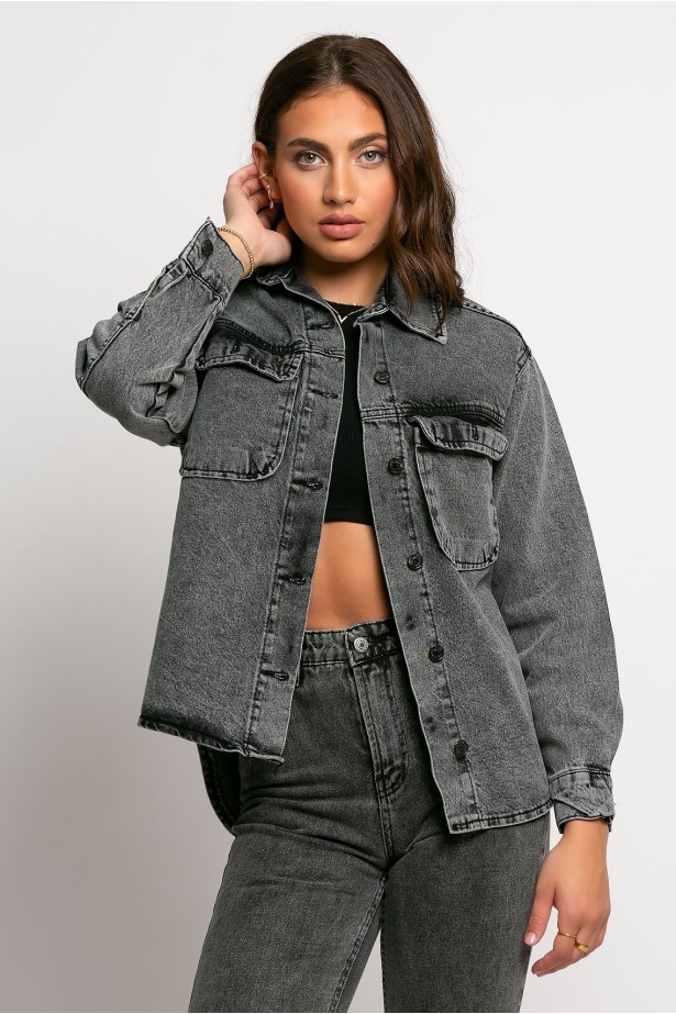 Jean jacket ασύμμετρο με τσέπες ανθρακί Jean jacket ασύμμετρο με τσέπες ανθρακί