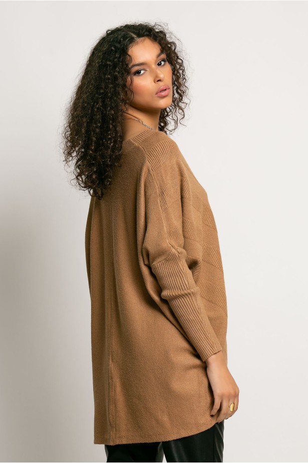 Oversized ασύμμετρο πλεκτό V ταμπά Oversized ασύμμετρο πλεκτό V ταμπά