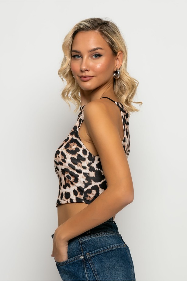 Crop top τιραντέ με τετράγωνη λαιμόκοψη leopard print μπεζ ανοιχτό Crop top τιραντέ με τετράγωνη λαιμόκοψη leopard print μπεζ ανοιχτό