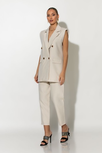 Σετ παντελόνι και oversized αμάνικο blazer με βάτες ματζέντα