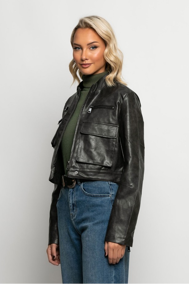 Jacket δερματίνη με τσέπες μπροστά μαύρο Jacket δερματίνη με τσέπες μπροστά μαύρο