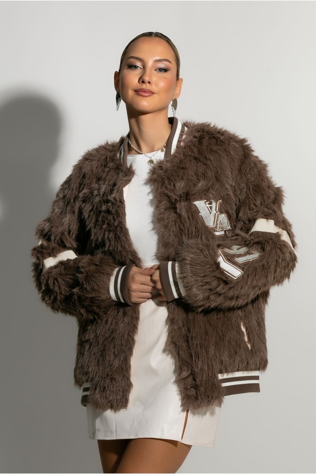 Baseball oversized jacket γούνινο με λεπτομέρειες δερματίνη πούρο Baseball oversized jacket γούνινο με λεπτομέρειες δερματίνη πούρο