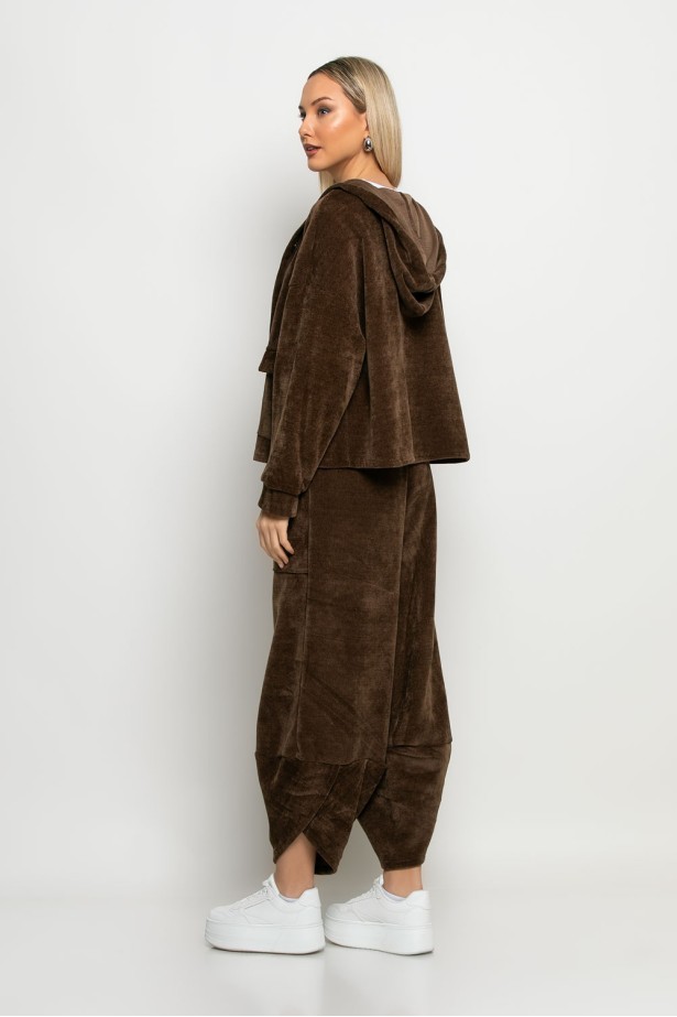 Σετ baggy παντελόνι και ζακέτα κοτλέ καφέ Σετ baggy παντελόνι και ζακέτα κοτλέ καφέ