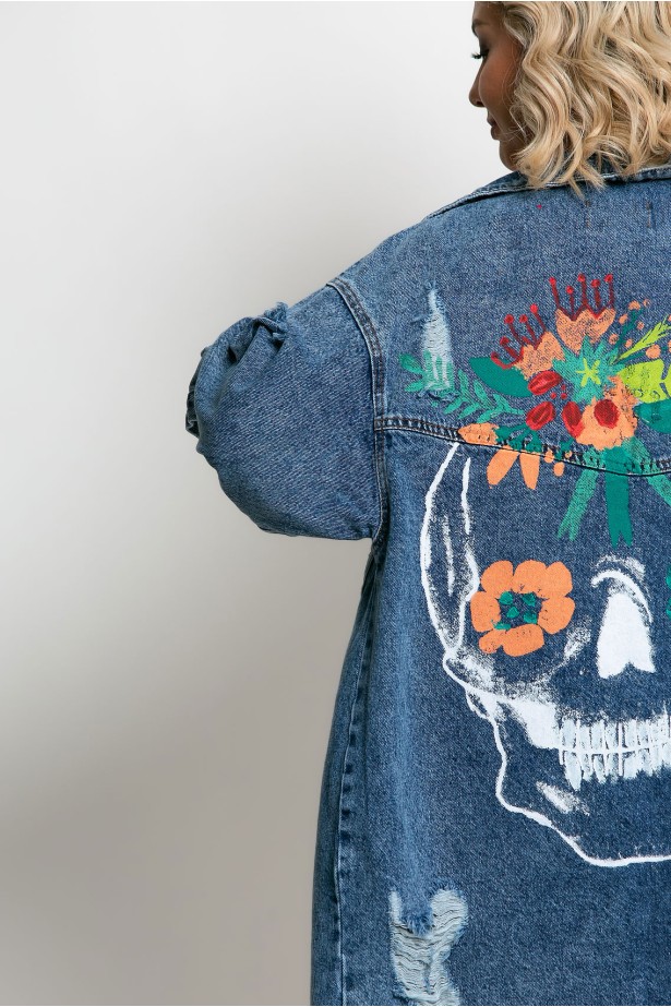 Jean jacket oversized με φθορές και στάμπα (skull) μπλε σκούρο Jean jacket oversized με φθορές και στάμπα (skull) μπλε σκούρο