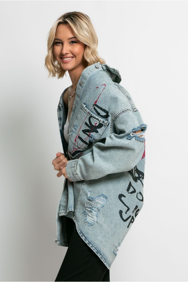 Jean jacket oversized με φθορές και στάμπα (give up) μπλε ανοιχτό Jean jacket oversized με φθορές και στάμπα (give up) μπλε ανοιχτό