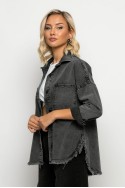 Jean jacket ασύμμετρο με μεγάλες τσέπες και ξέφτια ανθρακί Jean jacket ασύμμετρο με μεγάλες τσέπες και ξέφτια ανθρακί