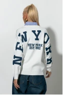 Πλεκτή μπλούζα με patch new york πίσω λευκό