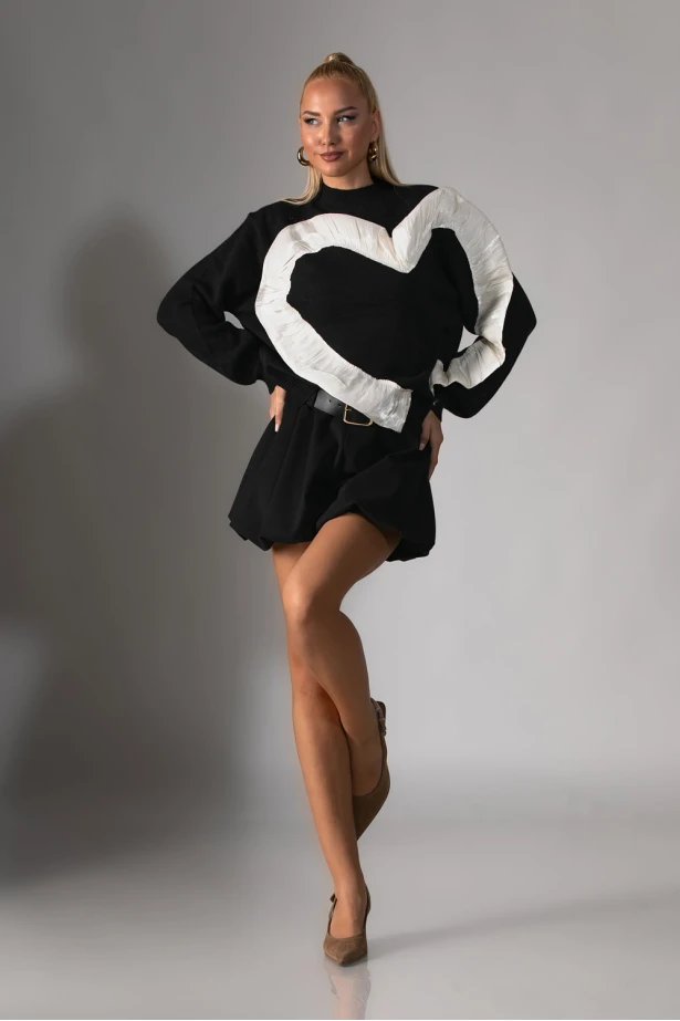 Μπλούζα πλεκτή με βολάν καρδιά μαύρο