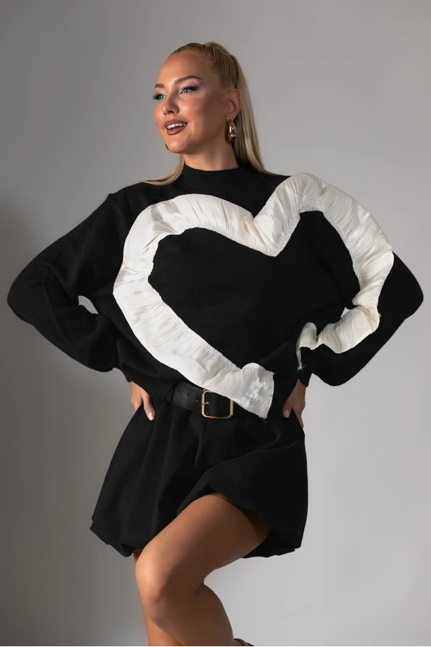 Μπλούζα πλεκτή με βολάν καρδιά μαύρο