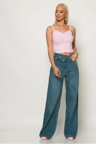 Crop top ριπ τιραντέ με διακοσμητικά κουμπιά μαύρο