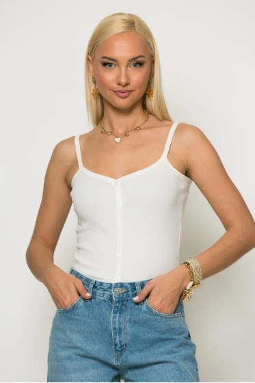 Crop top ριπ τιραντέ με διακοσμητικά κουμπιά μαύρο