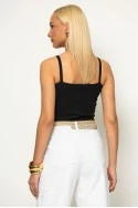 Crop top ριπ τιραντέ με διακοσμητικά κουμπιά μαύρο