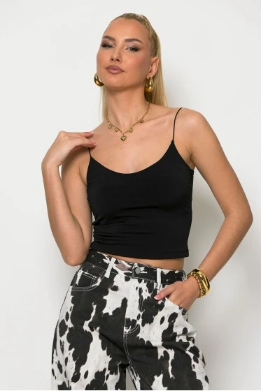 Crop top με λεπτή τιράντα μαύρο
