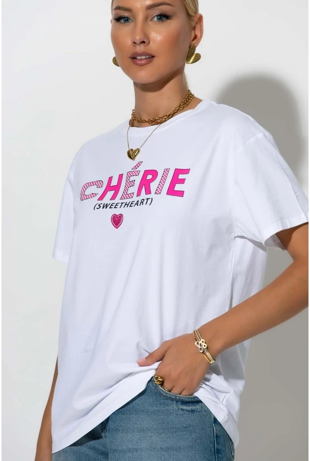 Oversized t-shirt με στάμπα cherie λευκό-ροζ 