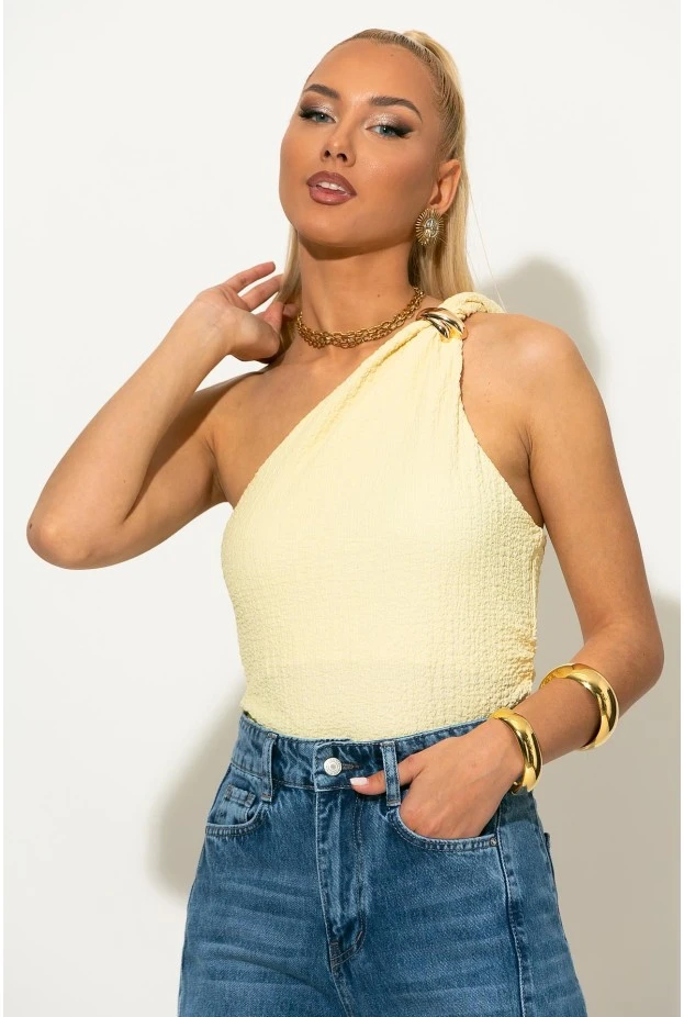 Crop top γκοφρέ με έναν ώμο και αγκράφα  κίτρινο