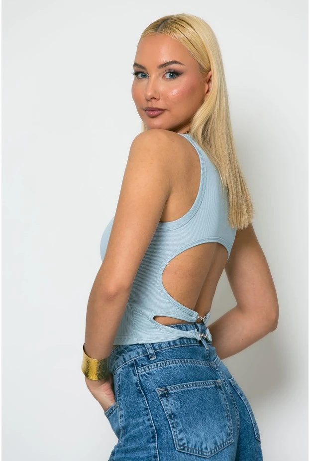 Crop top ριπ με ανοίγματα στην πλάτη σιέλ
