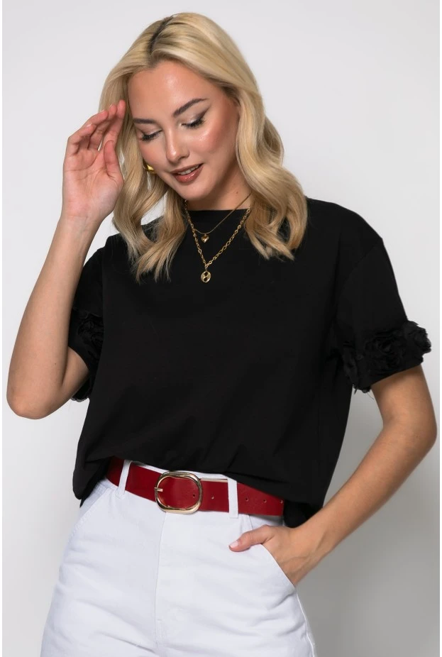 T-shirt κοντομάνικο με τούλινα λουλούδια στα μανίκια μαύρο