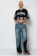 Cropped sport t-shirt με στάμπα με κορδόνια στο πλάι μαύρο