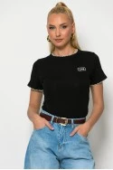 T-shirt με κεντητή λεπτομέρεια love μαύρο