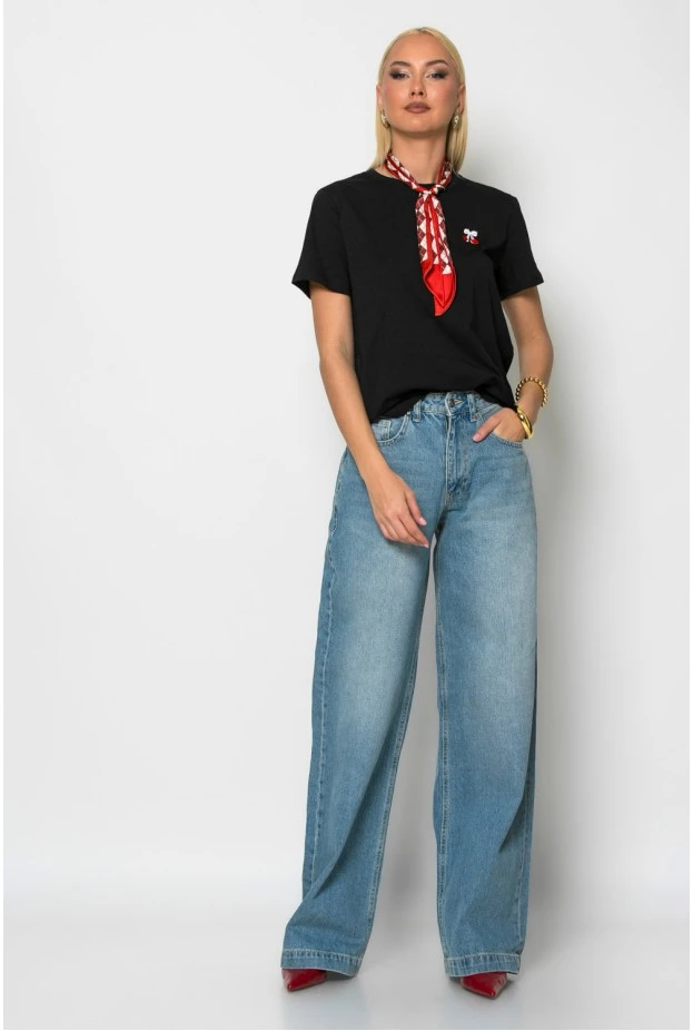 T-shirt με cherry και αποσπώμενο καρό μαντήλι μαύρο