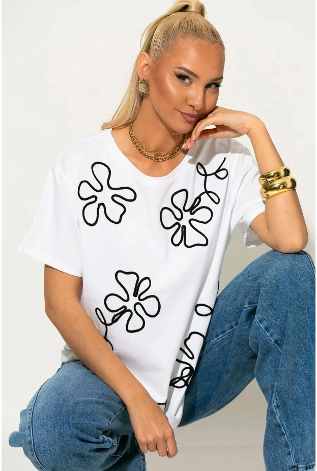 T-shirt με κεντητά flower σχέδια λευκό