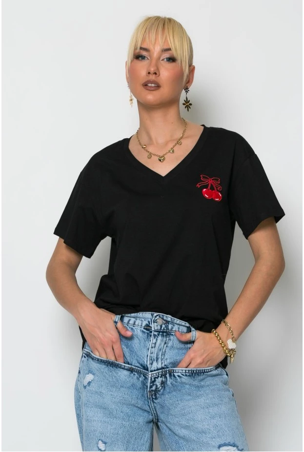 T-shirt με v και cherry μαύρο