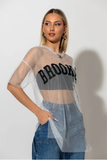 Mesh μπλουζα με strass και στάμπα brooklyn λευκό