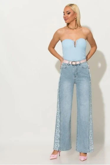 Jean straight leg με δαντέλα στο πλάι μπλε