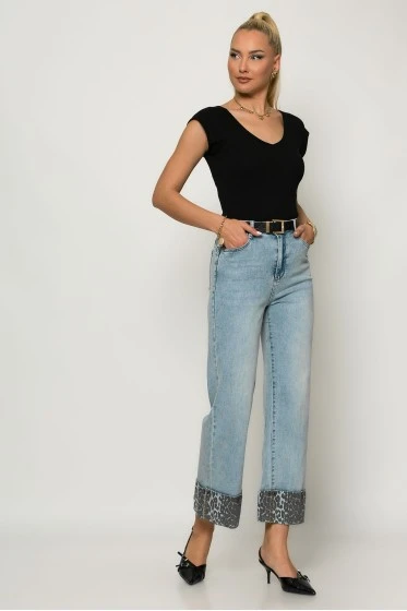 Jean straight leg με λεοπάρ ρεβέρ μπλε