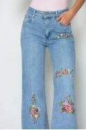 Jean wide leg με κεντητά flower σχεδια μπλε ανοιχτό