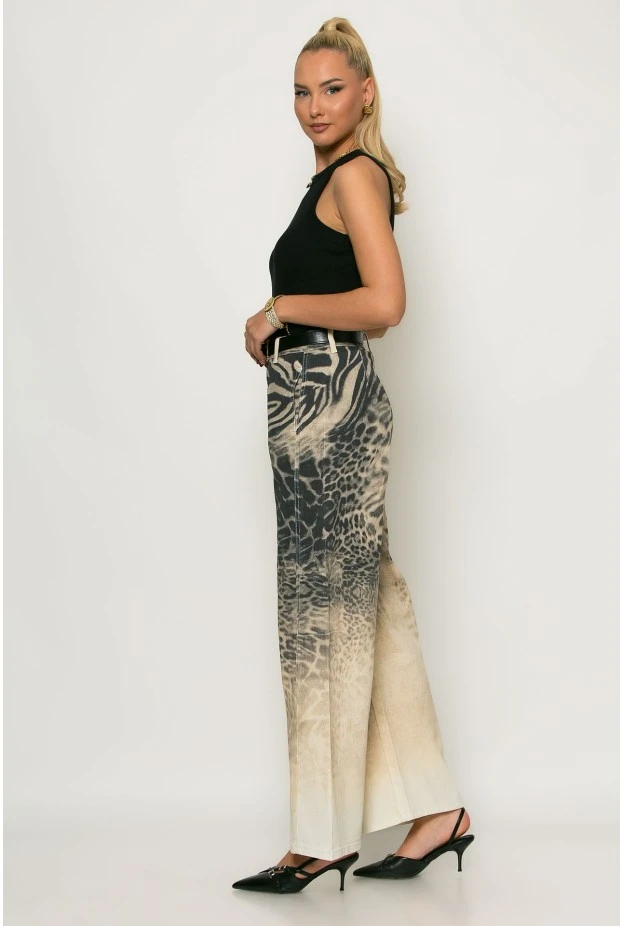 Jean loose fit animal print μπεζ