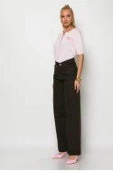 Jean wide leg με ασύμμετρο κούμπωμα καφέ