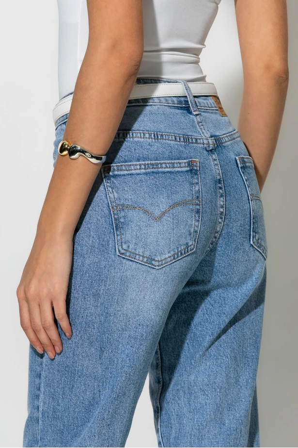 Jean loose fit μπλε