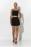 Σετ crop top με σφηγκοφωλιά πίσω και σορτς με στρας μαύρο Σετ crop top με σφηγκοφωλιά πίσω και σορτς με στρας μαύρο